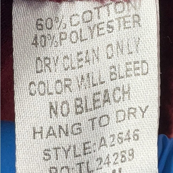 Umgee Deep Red V-Neck Blouse Size Medium - Picture 4 of 4